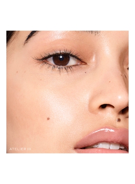 Westman Atelier  VITAL SKIN FOUNDATION STICK 粉底棒  revolve