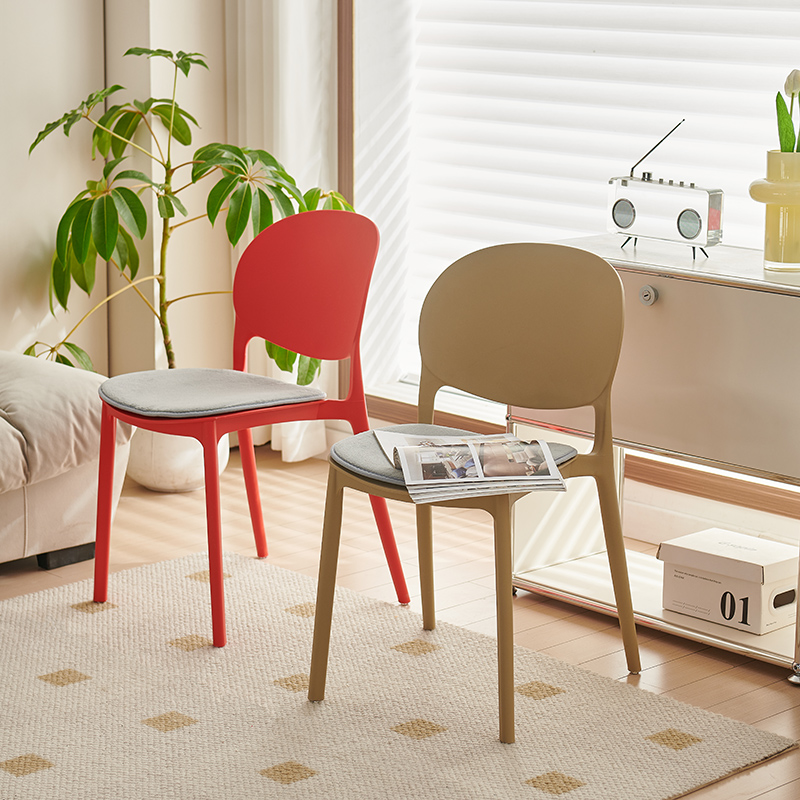 现代简约休闲创意椅子家用餐椅成人书桌椅懒人靠背凳子艺术网红椅