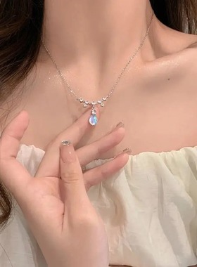 美人泪月光石项链女2026新款复古气质高级感钛钢不掉色锁骨链定制