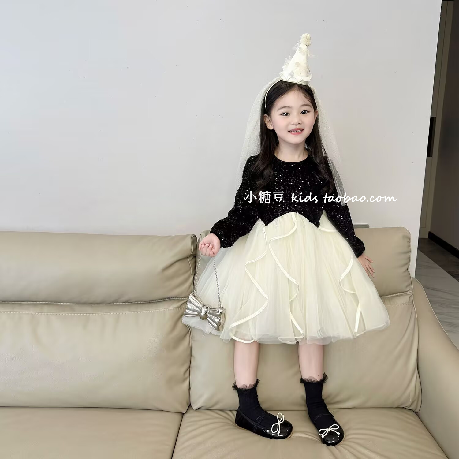 女童丝绒亮片网纱连衣裙2025秋冬新款女宝宝赫本风纱裙加绒公主裙,淘宝优惠券,粉丝福利购,淘宝优惠卷