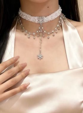 圣诞氛围感珍珠流苏雪花项链女轻奢毛绒choker锁骨链气质百搭颈链