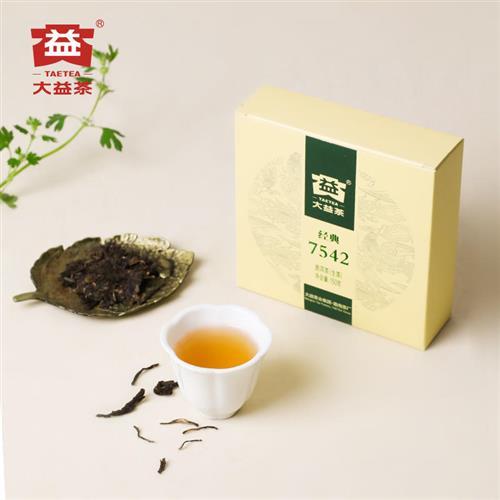 大益普洱茶7542经典标杆饼茶口粮茶叶150g生茶回甘云南官方旗舰店