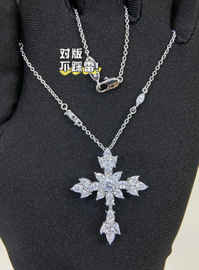 纯银HW雪花十字架项链
