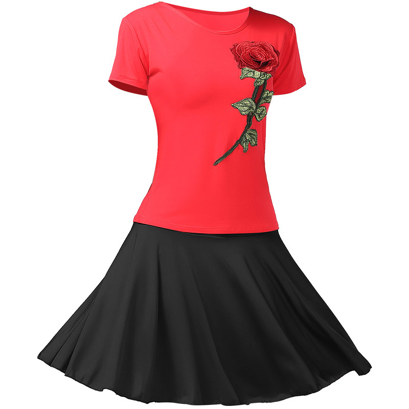 新款中老年广场舞民族风绣花裙子 维慕琳民族服装/舞台装