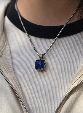 GEROCHRISTO浮雕花朵宝石吊坠