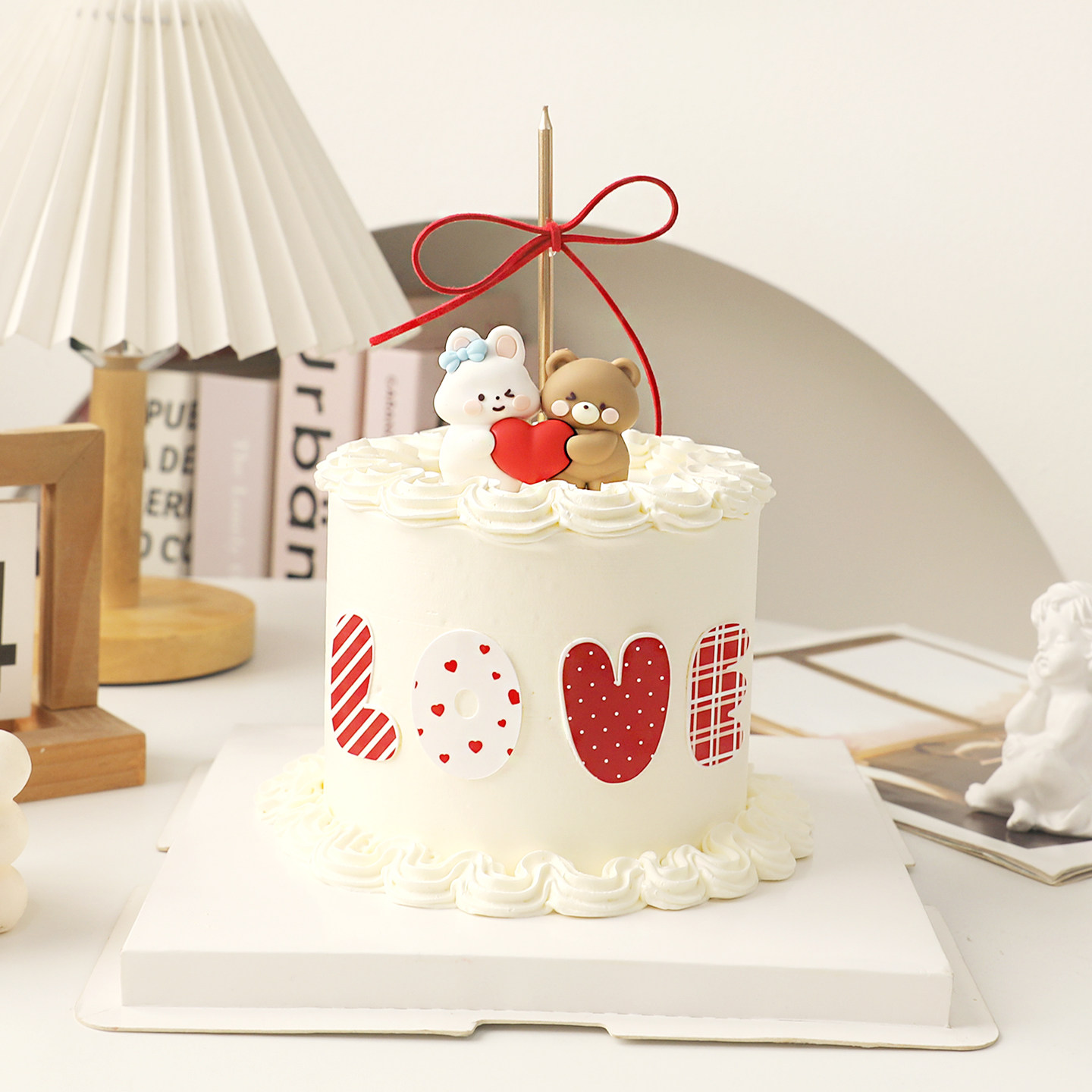 包邮网红情人节卡通软胶熊兔抱心摆件LOVE甜品派对 生日蛋糕装饰,淘宝优惠券,粉丝福利购,淘宝优惠卷