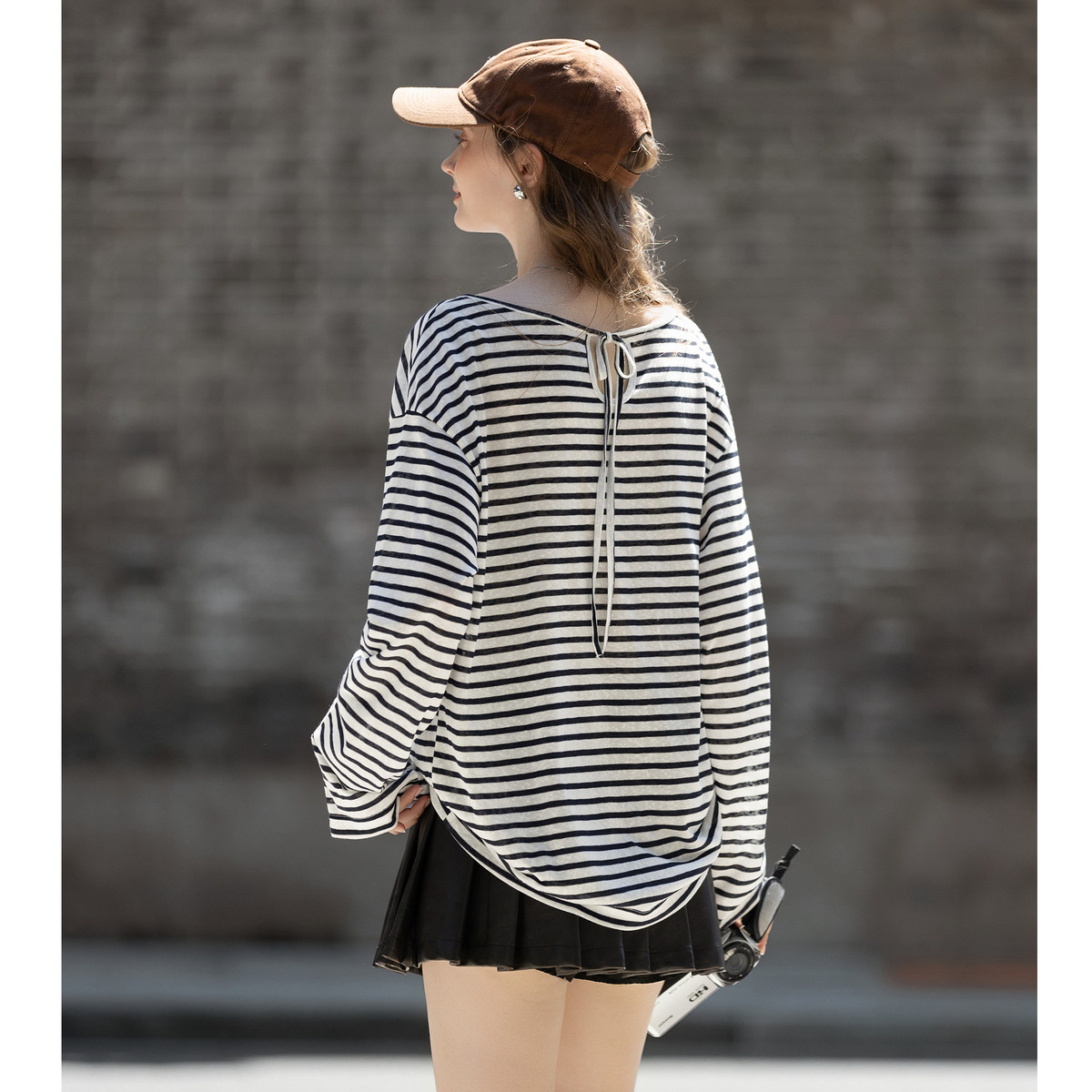 【史努比联名款】唐狮秋季长袖T恤女圆领条纹宽松上衣休闲风TMTA,淘宝优惠券,粉丝福利购,淘宝优惠卷