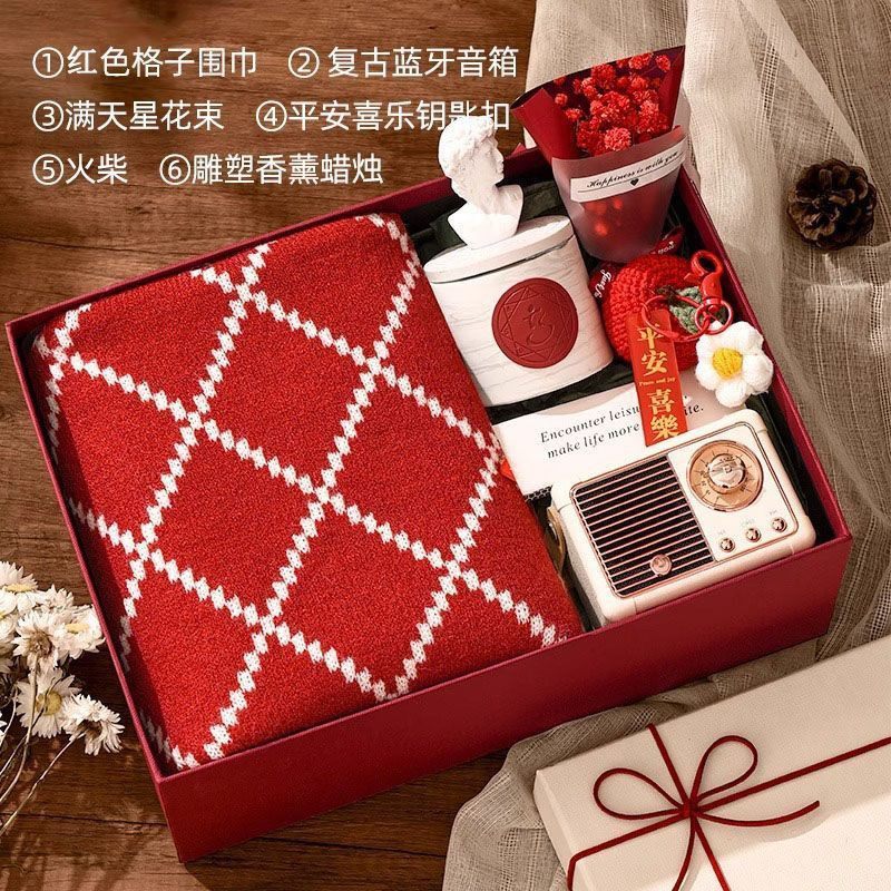 。新年圣诞节生日礼物冬天实用送女生女朋友闺蜜高级感香薰围巾保