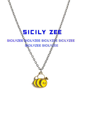 黄色小蜜蜂INS嘻哈搭配挂链子