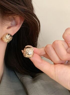 碎冰冰几何方形金色耳钉女高级