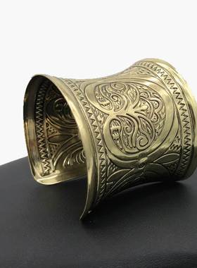 fashion bracelet women hand catenary 复古压花女手镯女饰品