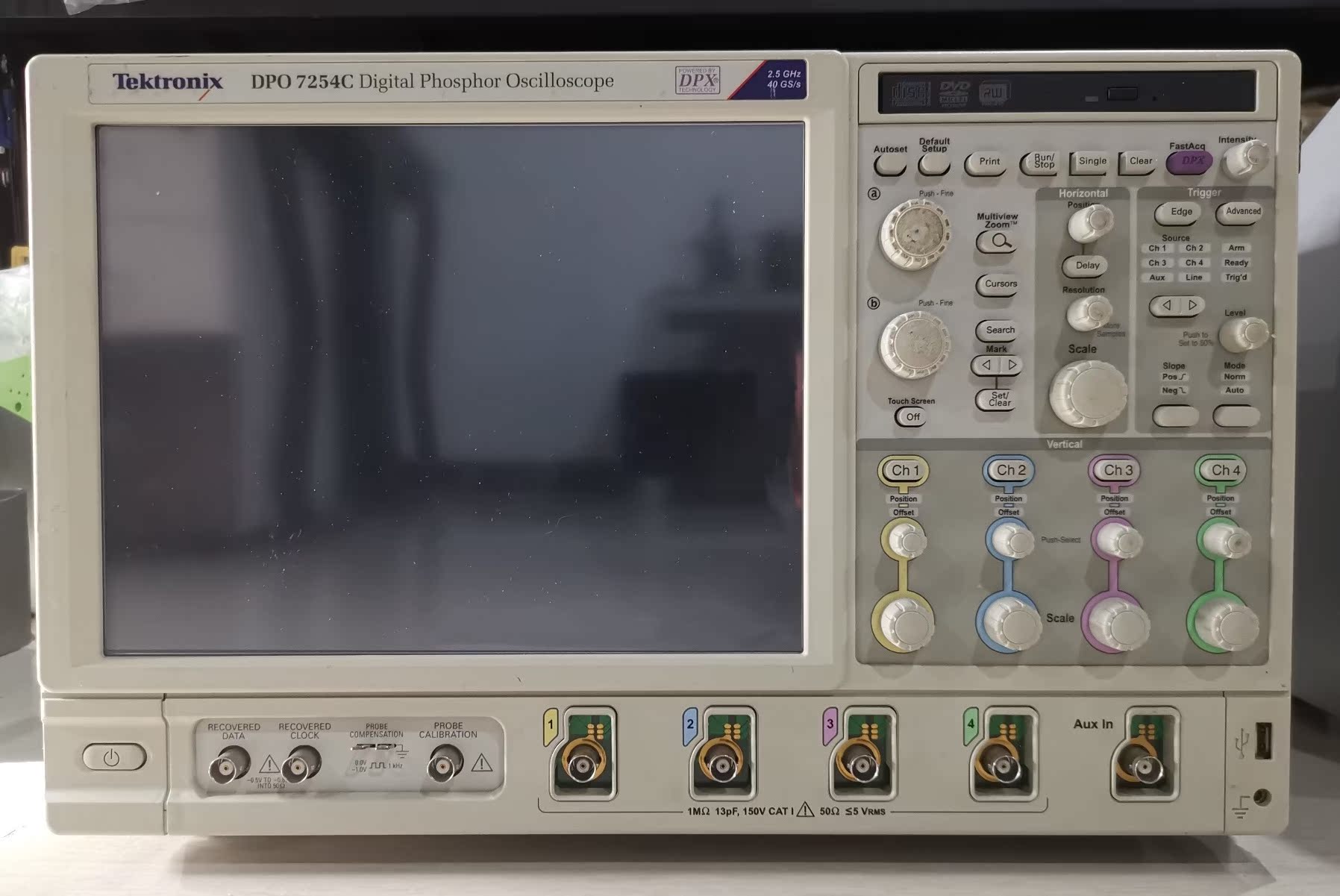 回收 销售 TEKTRONIX泰克 DPO7254/C  DPO7354/C 数字示波器 - 图1