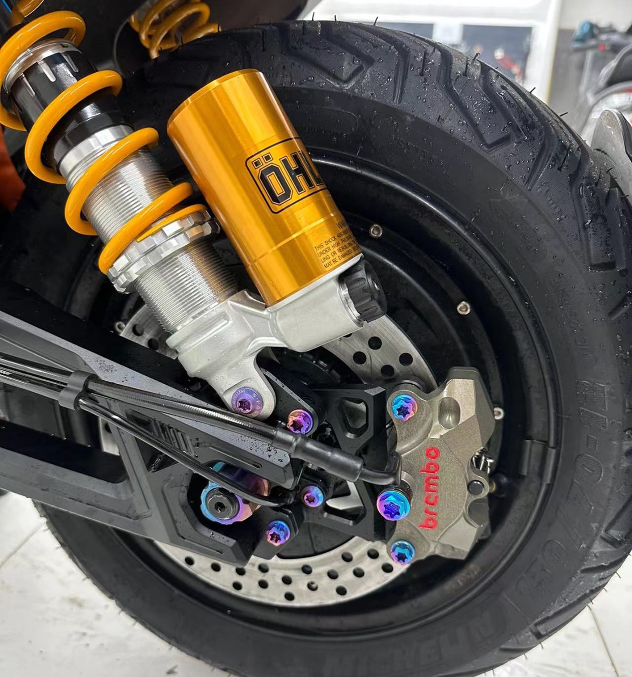 小牛九号E200P E300P NQI M85C 改装减震 欧林斯后减震 OHLINS - 图0