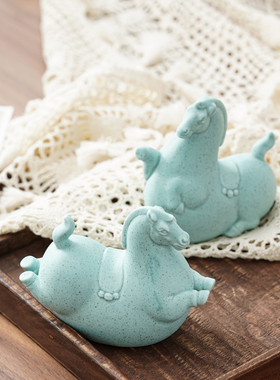 创意招财唐马生肖摆件家居客厅办公室装饰玄关桌面摆设工艺品送礼