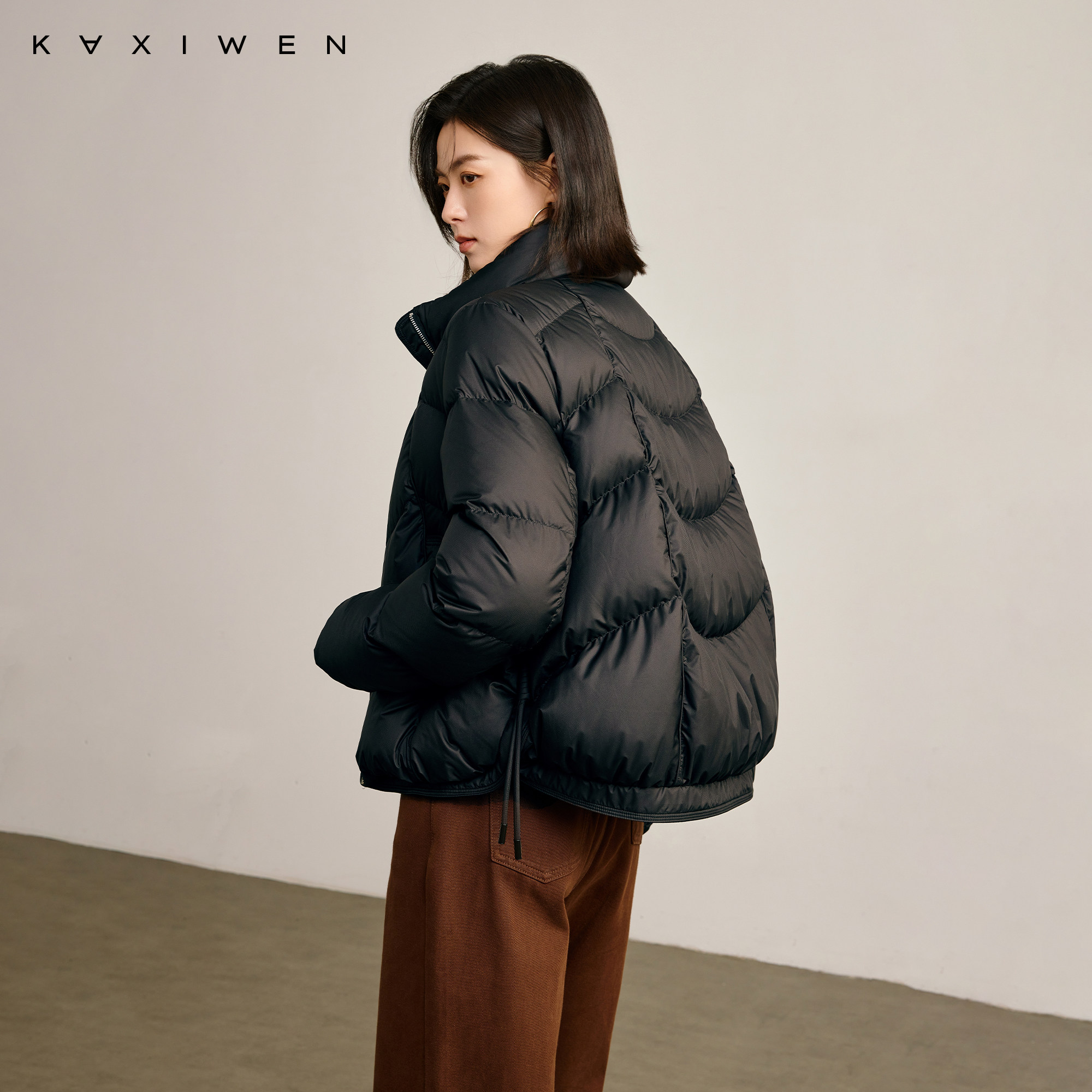 佧茜文云朵泡芙羽绒服2025冬季新款时尚蓬松软糯纯色显瘦外套女,淘宝优惠券,粉丝福利购,淘宝优惠卷