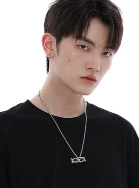 亲吻鱼可变形钛钢项链男士配饰男