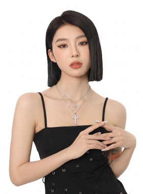 十字架吊坠钛钢项链女叠戴锁骨链