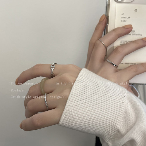 素圈套装戒指女款小众设计轻奢高级感食指戒2026新款爆款叠戴指环 - 图2