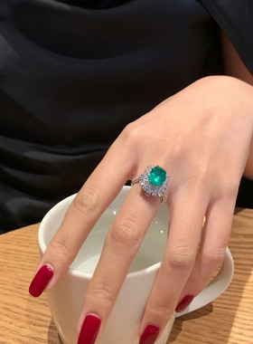 新品设计高级感绿祖母戒指女食指