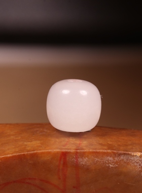 新疆和田玉籽料白玉老型珠手链