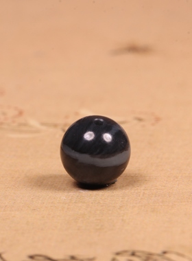 正宗新疆和田玉青花籽料10mm