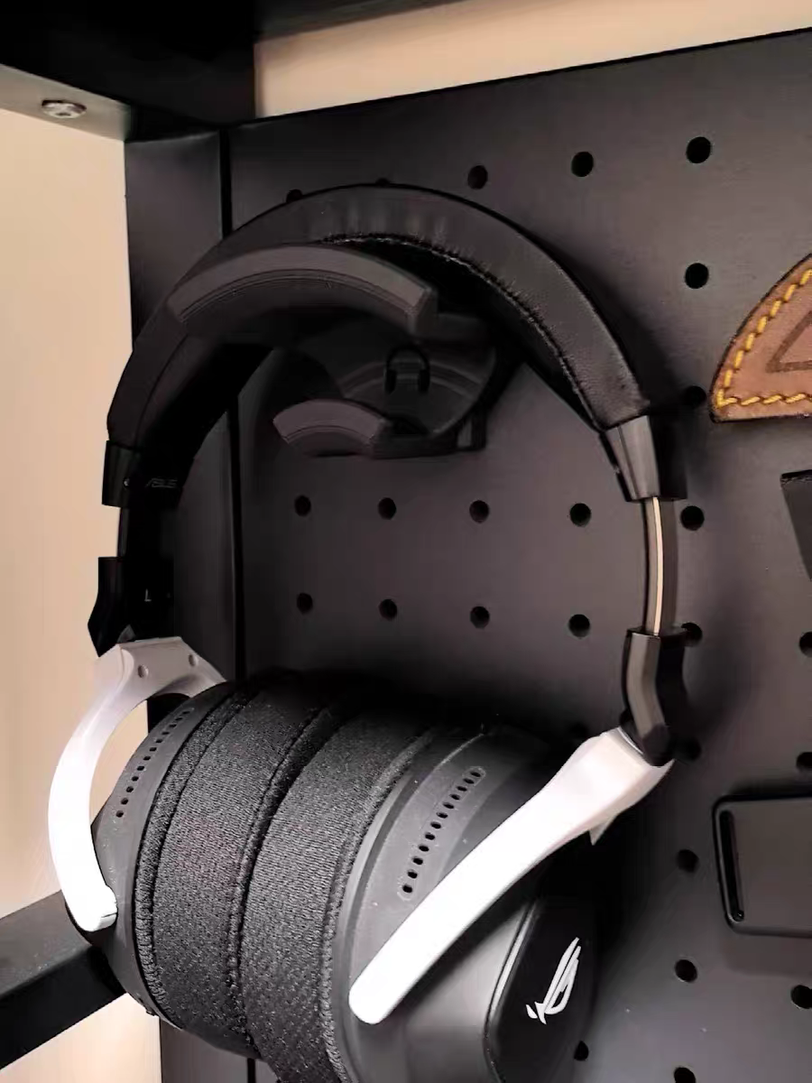 适用五金少女圆孔宜家洞洞板免打孔通用耳机支架,淘宝优惠券,粉丝福利购,淘宝优惠卷