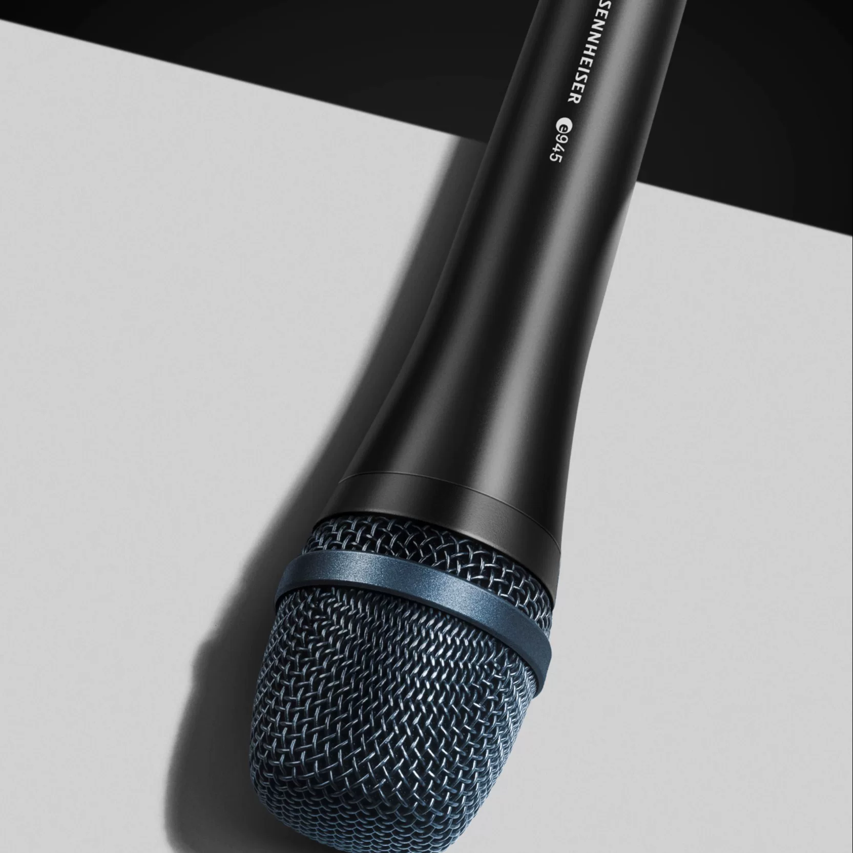 SENNHEISER/森海塞尔 E945 Professional Singer Stage Speech Wired Microphone Supercardioid Microphone
