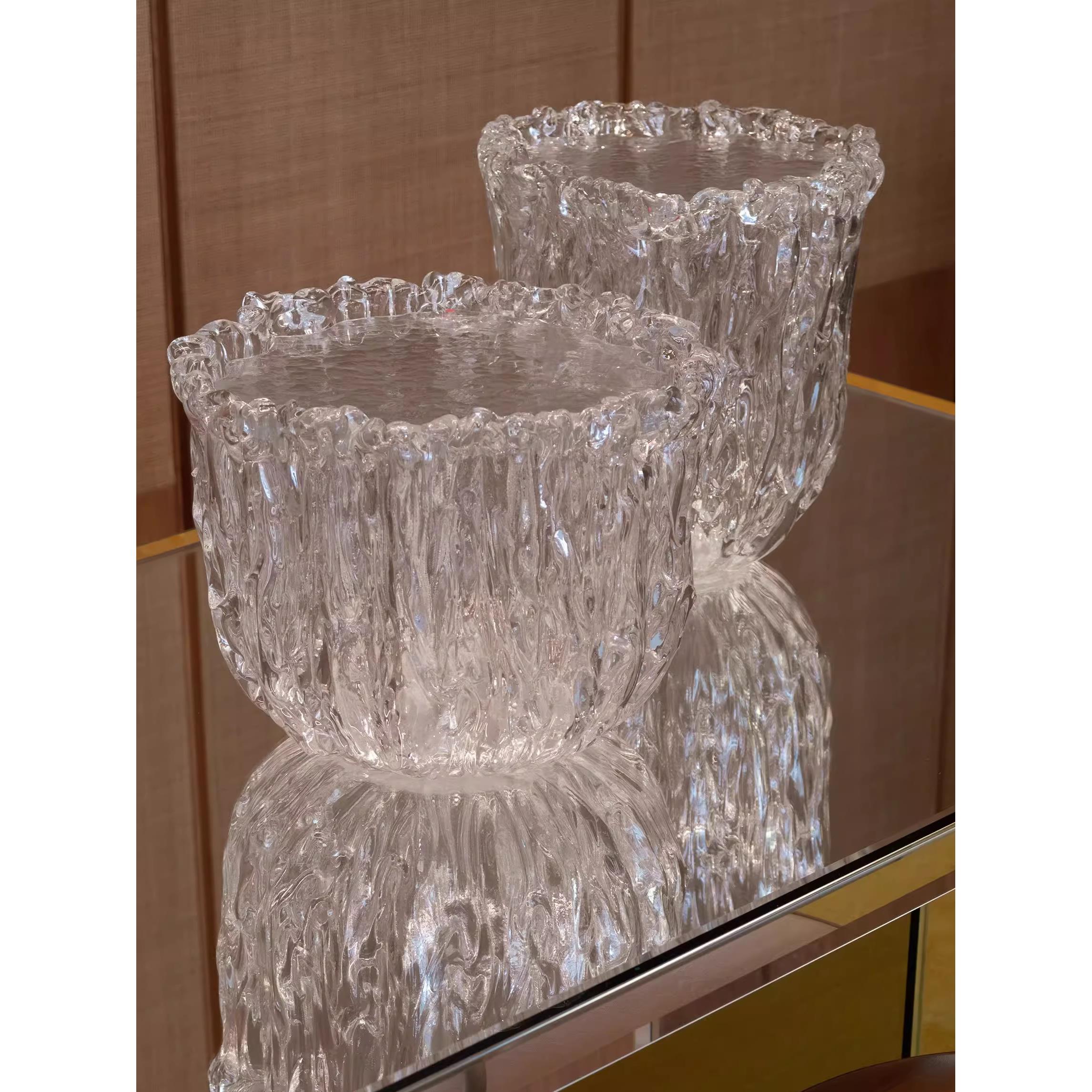 意式轻奢设计师时尚圆形喷泉玻璃圆形透明茶几组合样板间创意边几-图0
