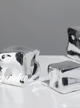 样板间客厅茶几电视柜高级感轻奢简约摆件售楼处展厅桌面软装饰品