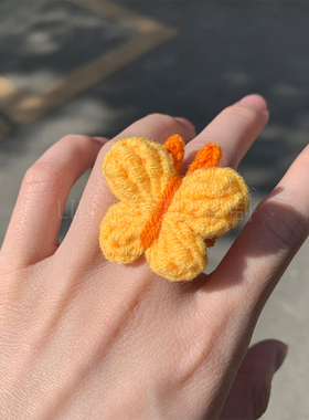 精心纯手工制作蝴蝶戒指成品