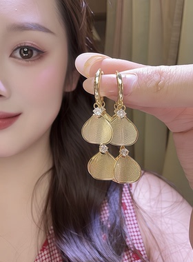 金属风叶片流苏耳扣女