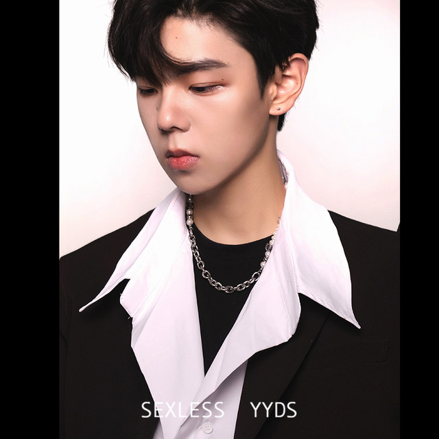 Square Crystal Pearl Necklace New INS Sweater