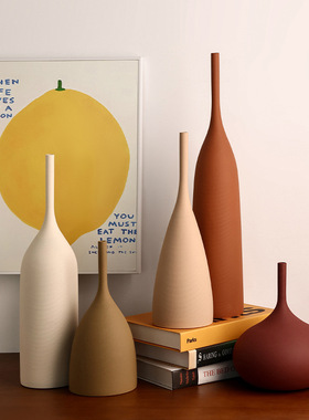 北欧风复古拉丝肌理陶瓷花瓶