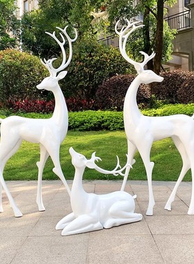 户外玻璃钢梅花鹿雕塑花园林景观庭院白鹿美陈仿真动物装饰品摆件