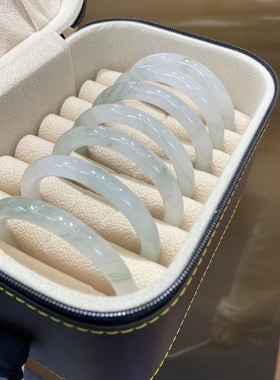 复古玉镯女天山翠圆条冰飘花