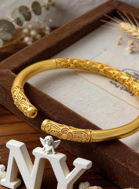 越南沙金新中式国风古法金6mm卷草纹金箍棒开口手镯送女友礼物