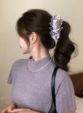 好温柔治愈的紫色~蝴蝶结香蕉夹