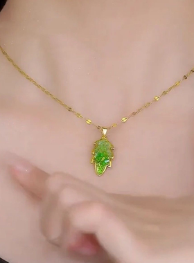 绿色叶子水晶吊坠钛钢项链小众设计感时尚颈链气质百搭锁骨链