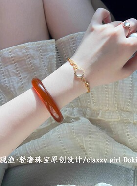 天然巴西红玛瑙手镯女玉镯红色玉