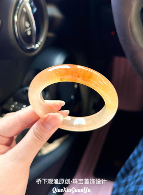 天然一口糖黄龙玉手镯香槟金玛瑙玉髓手镯黄色水沫玉黄翡翠玉镯女