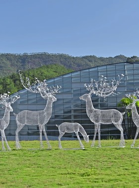 户外不锈钢铁艺镂空梅花鹿雕塑