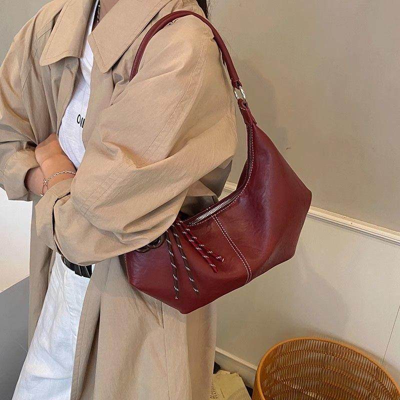 真皮复古大容量斜挎包包女2025新款时尚牛角包简约休闲单肩腋下包,淘宝优惠券,粉丝福利购,淘宝优惠卷