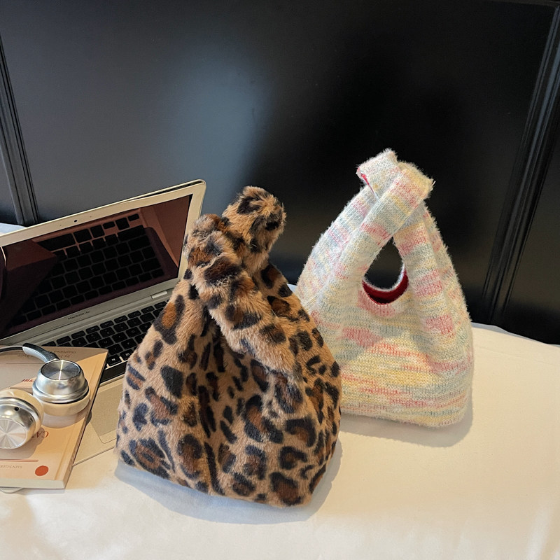 韩系菱格蝴蝶结手提包简约百搭上班通勤早八便携零食钱包手拎包女,淘宝优惠券,粉丝福利购,淘宝优惠卷