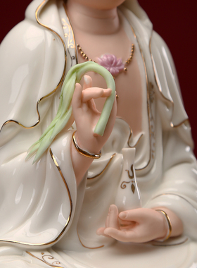 古莲观世音菩萨像陶瓷佛像供奉摆件观音坐莲神像家用合家平安