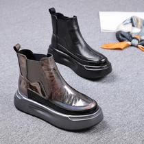 Gush flat bottom 2023 autumn Winter new genuine leather Martin boots Womens thick bottom collage heightening muffin Chelsea short boots