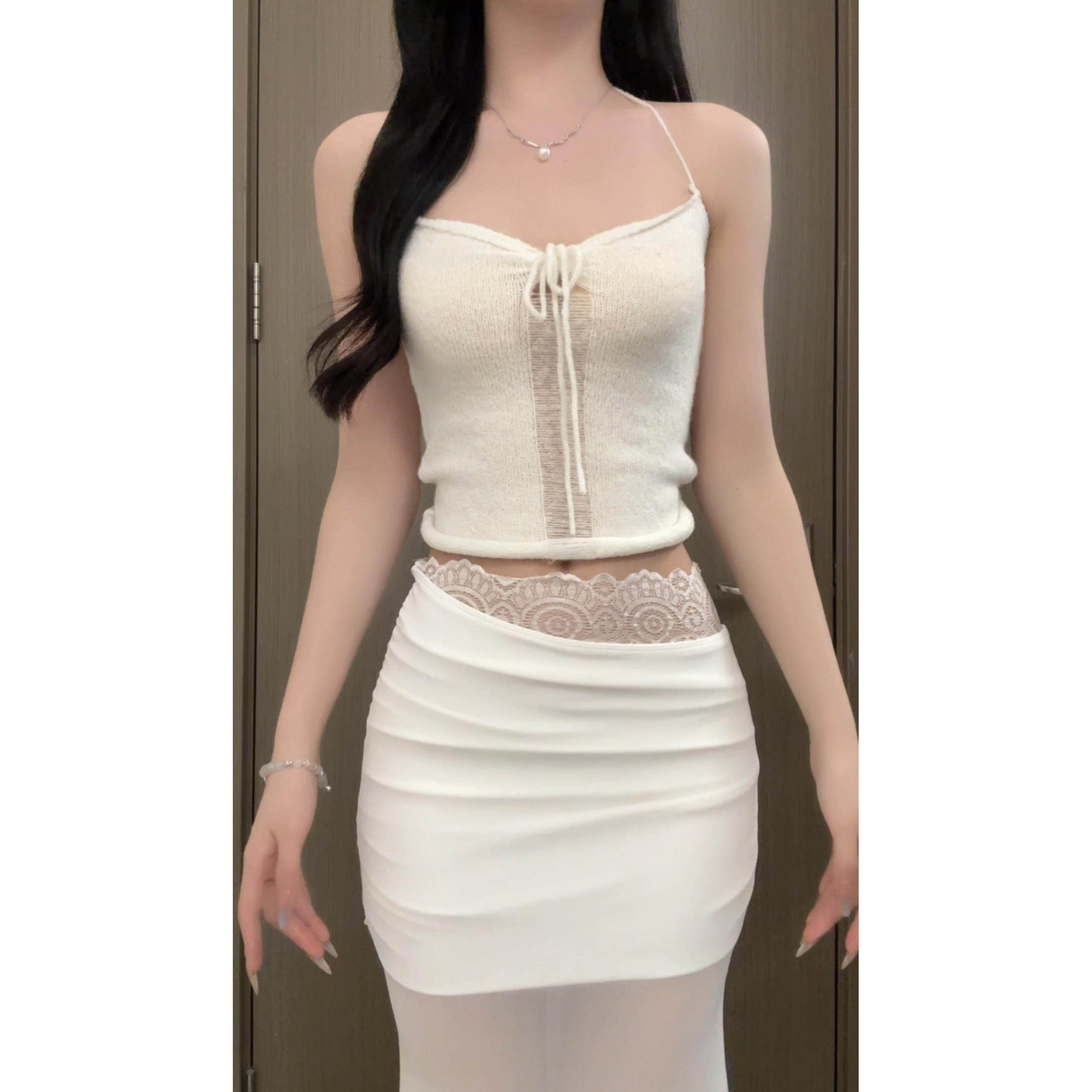 辣妹性感吊带上衣T恤女修身显瘦内搭显瘦收腰长裙2025年新款度假,淘宝优惠券,粉丝福利购,淘宝优惠卷