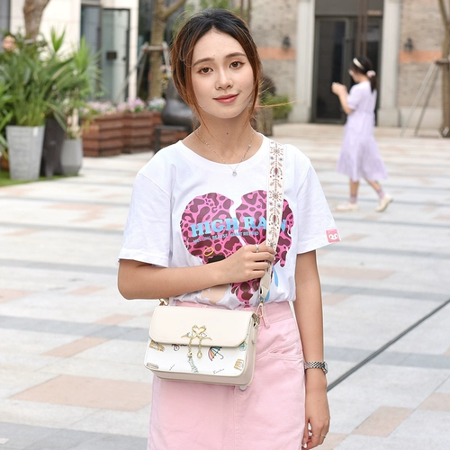 Небольшая небольшая сумка, сумка через плечо, сумка на одно плечо, городской стиль, в западном стиле