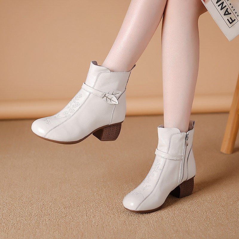 粗跟女棉鞋加绒2026冬季短靴复古软底真皮妈妈鞋绣花民族风鞋勃肯,淘宝优惠券,粉丝福利购,淘宝优惠卷