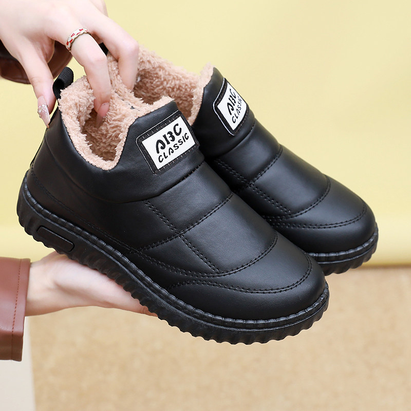 冬季雪地靴女加绒加厚pu皮面保暖女棉鞋防滑软底中老年妈妈厚棉鞋,淘宝优惠券,粉丝福利购,淘宝优惠卷