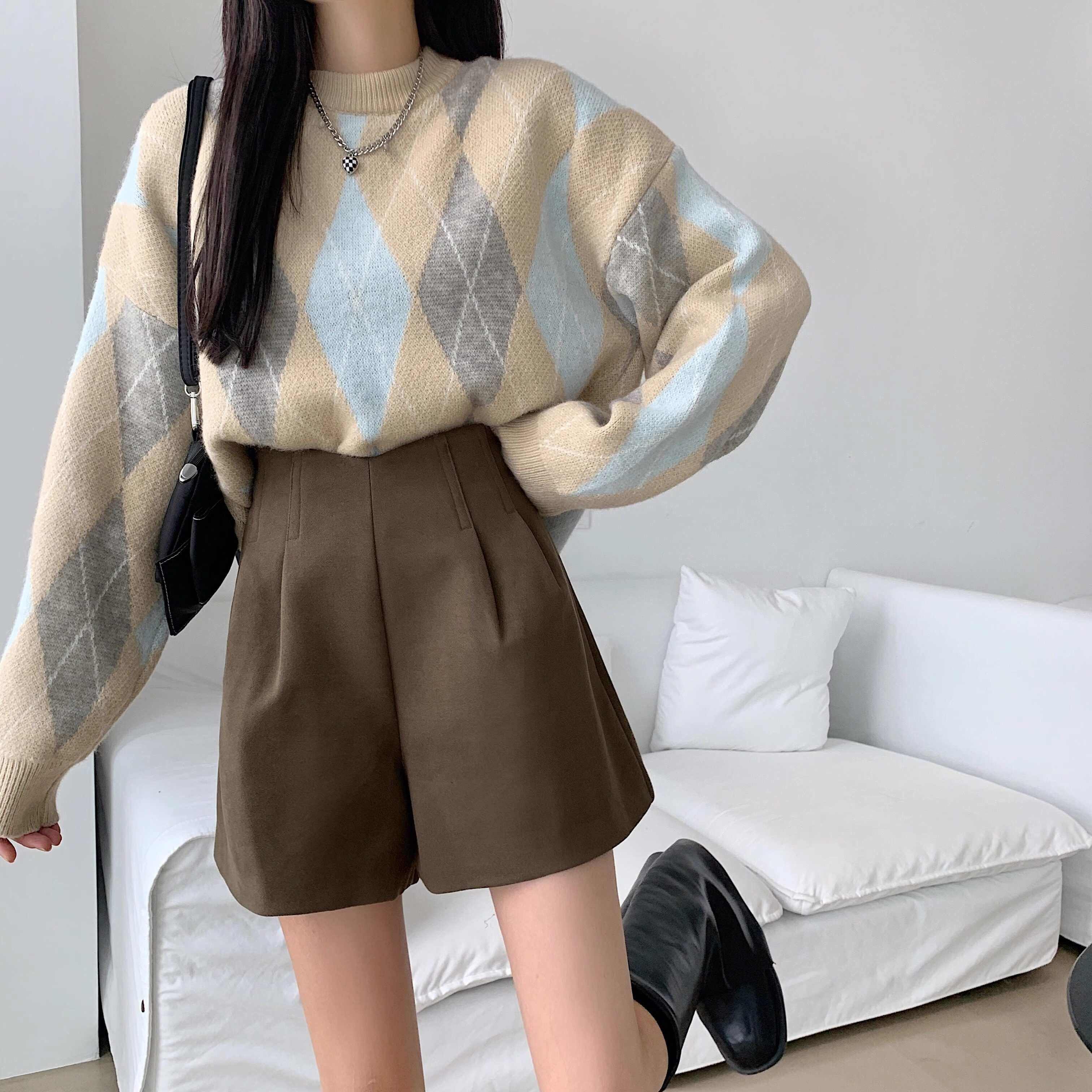 黑色毛呢短裤女秋冬小个子高腰阔腿裤2026新款冬季外穿休闲靴裤子,淘宝优惠券,粉丝福利购,淘宝优惠卷